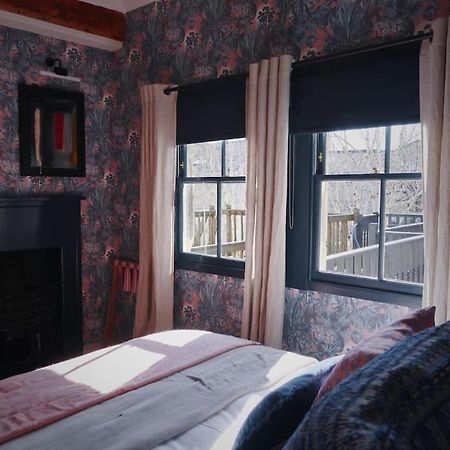 Primrose Cottage - With Private Courtyard & Sun Terrace In Central Bath Exteriör bild