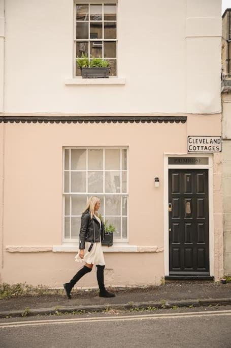 Primrose Cottage - With Private Courtyard & Sun Terrace In Central Bath Exteriör bild